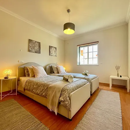 Casa de Férias Casa Falesia - 150 Meters From Falesia *