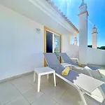 Сasa de vacaciones Casa Falésia - 150 Meters From Falésia Albufeira