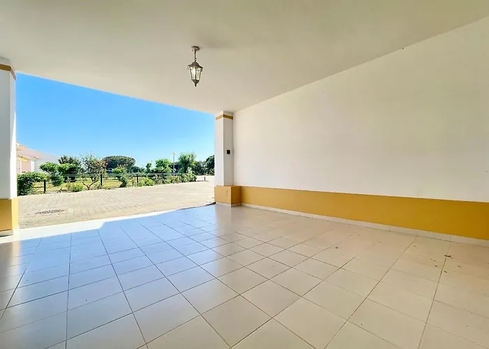 Casa Falesia - 150 Meters From Falesia Дом отдыха